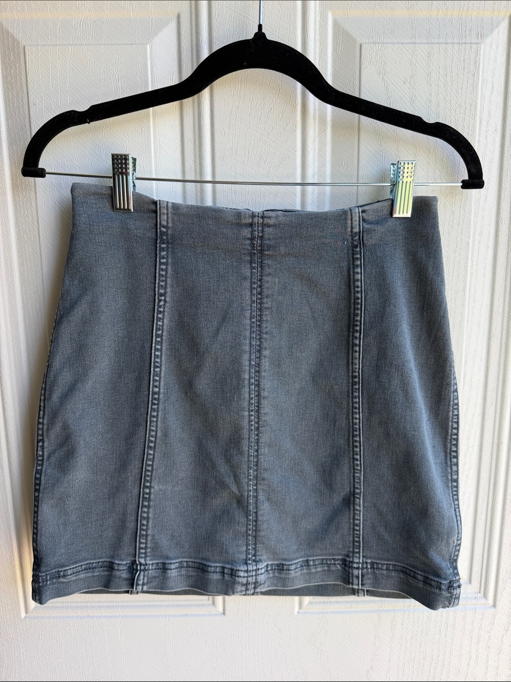 Free People Gray Wash Denim Grunge Alt Skater Mini Skirt Size 4